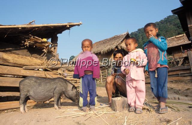 laos 22.JPG - Village Laos sungs, Bokeo province, Nord Laos